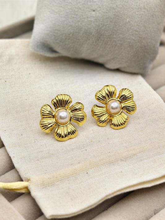 18K Gold Plated Floral Pearl Stud Earrings – Timeless Glamour