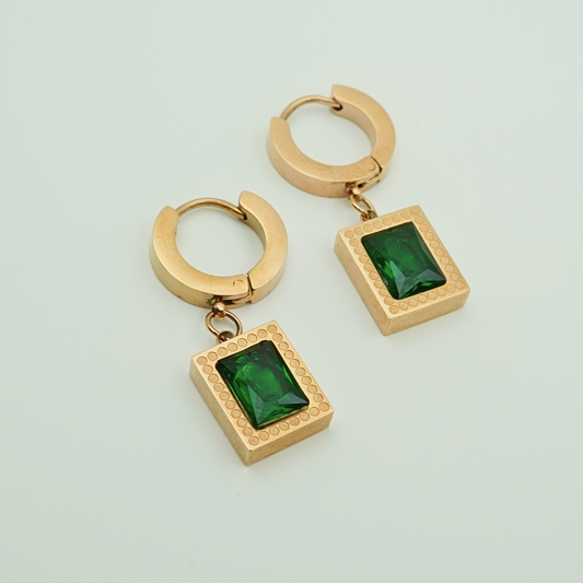 Luxury 18K Rose Gold Plated Drop Earrings with Emerald Green Square Crystal – Elegant Anti-Tarnish Stainless Steel ATEr219