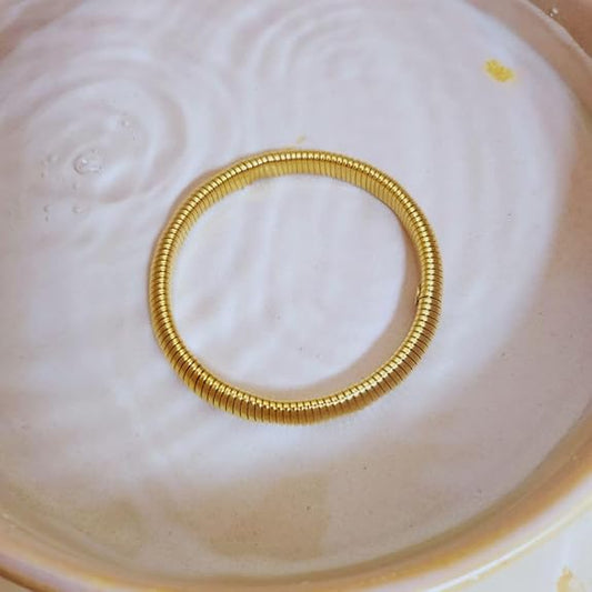 18K Gold Plated Stretch Flex Snake Chain Bracelet – Elegant & Durable Expandable Bangle RGB408