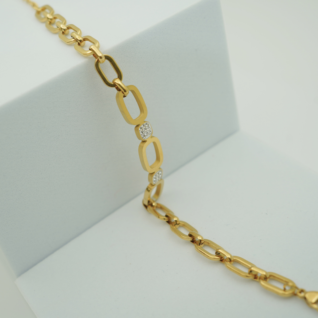 18K Gold Plated Anti-Tarnish Geometric Link Bracelet with Sparkling CZ Accents β Elegant Everyday Chain for Women RGB483
