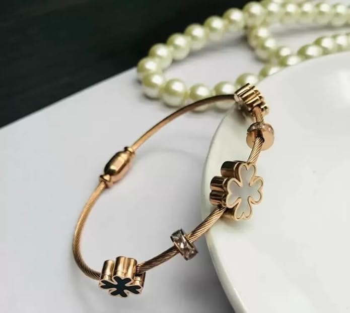 Rose Gold Plated Anti-Tarnish Floral Charm Cable Bracelet – Stylish Daily Wear for Women RGB476