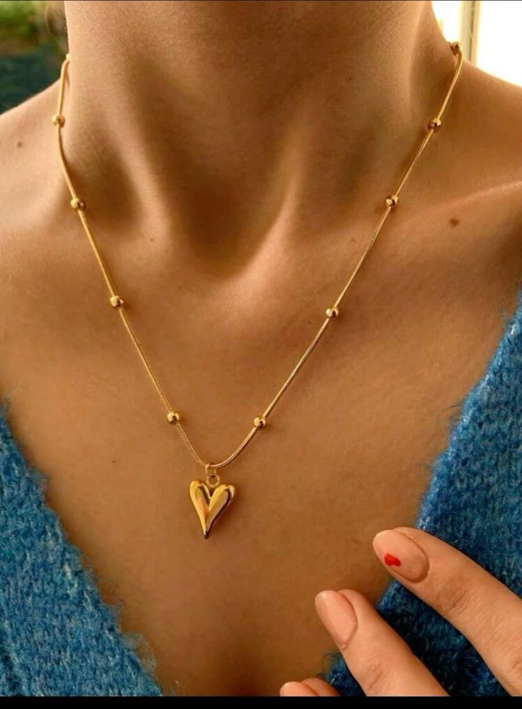 18K Gold Plated Anti-Tarnish Heart Pendant Chain – Elegant Everyday Necklace for Women