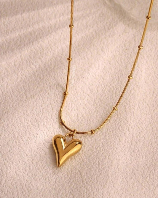 18K Gold Plated Anti-Tarnish Heart Pendant Chain – Elegant Everyday Necklace for Women
