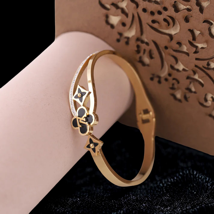 18K Gold LV-Inspired Anti-Tarnish Bangle – Black & Crystal Accents Lucky 7 Daily-Wear Bracelet