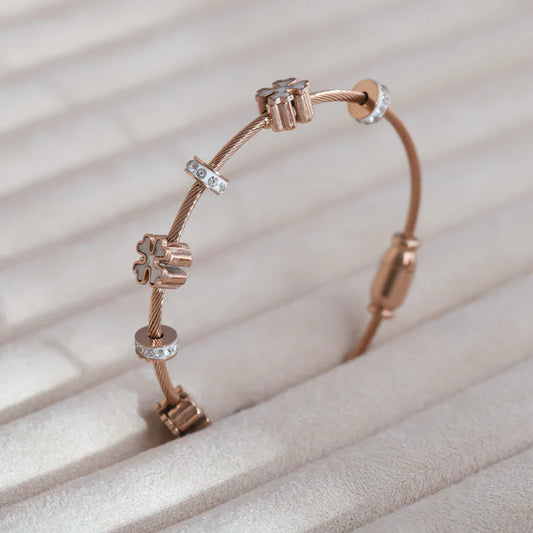 18K Rose Gold Plated Anti-Tarnish Lucky Clover Bracelet – Stainless Steel, Adjustable Size, Instant Charm & Wealth Attraction
