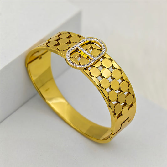 Luxury 18K Gold Plated Zircon Studded Designer Anti Tarnish Bangle – Elegant & Glossy Statement Bracelet  RGB405