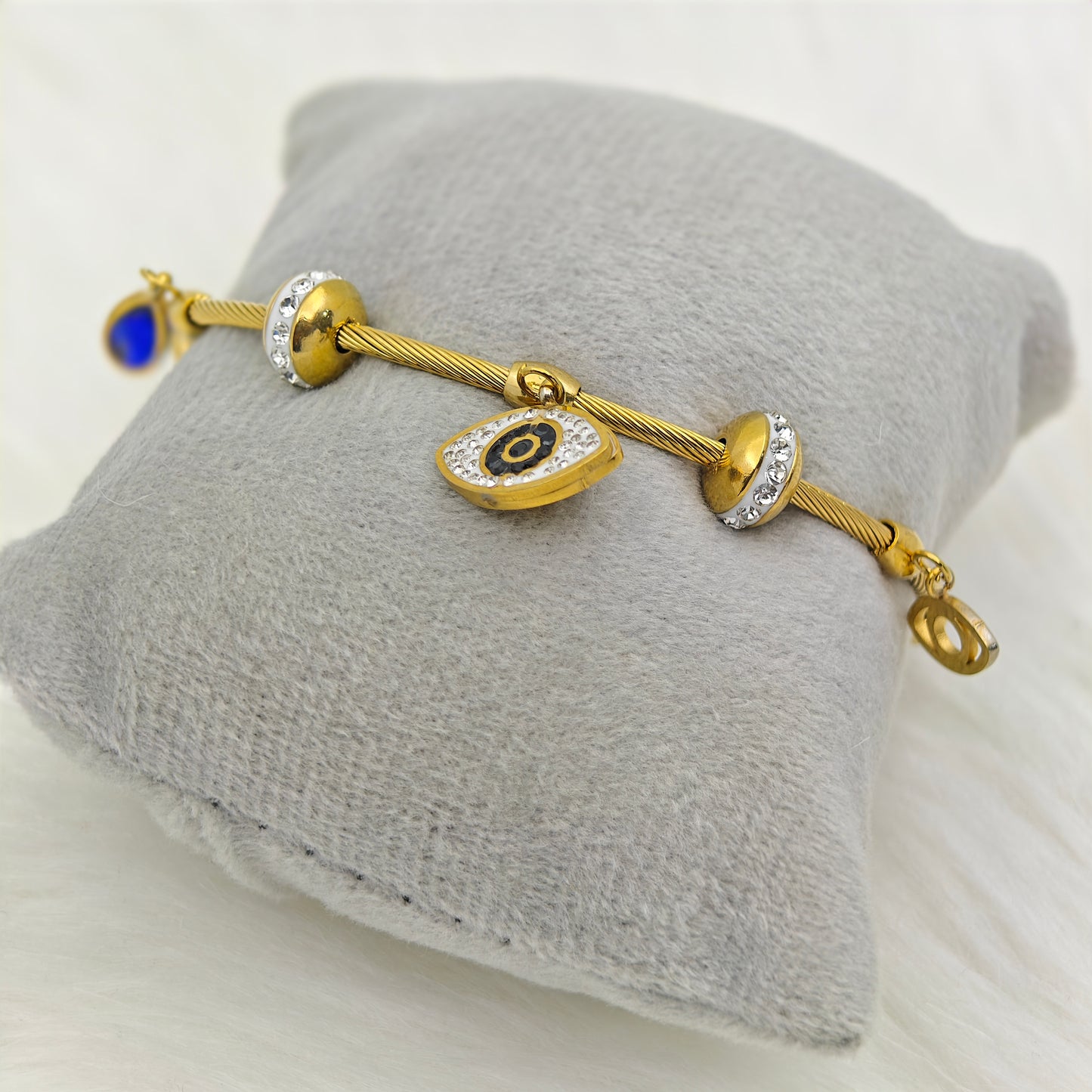 Luxury 22K Gold-Plated Evil Eye Charm Bracelet – Anti-Tarnish Stainless Steel Bangle with CZ Accents RGB430