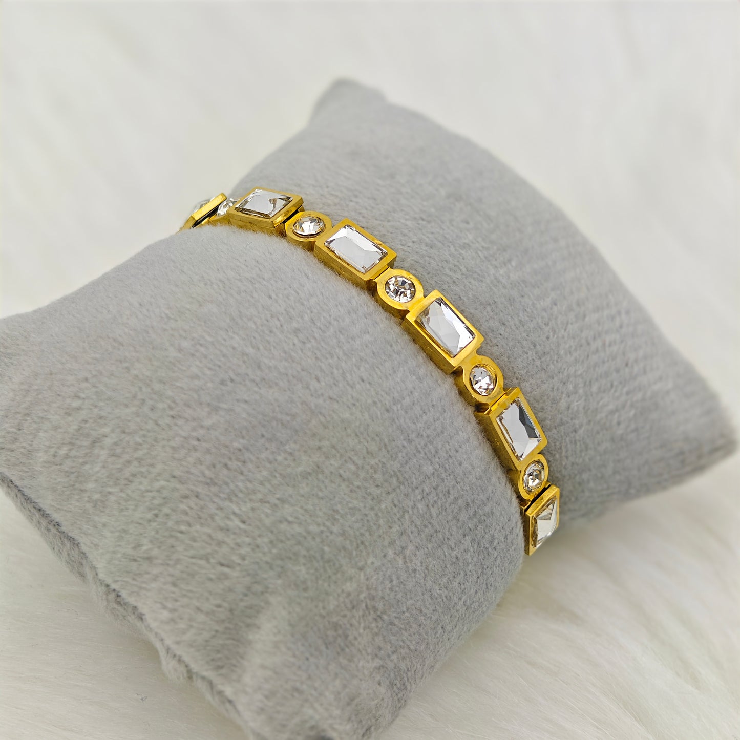 Luxury 22K Gold-Plated Baguette CZ Bracelet – Anti-Tarnish Stainless Steel Bangle with Geometric Crystal Accents RGB445