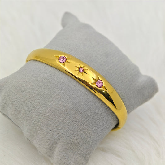 Luxury 22K Gold-Plated Starburst CZ Bracelet – Anti-Tarnish Stainless Steel Bangle with Pink Crystal Accents RGb450