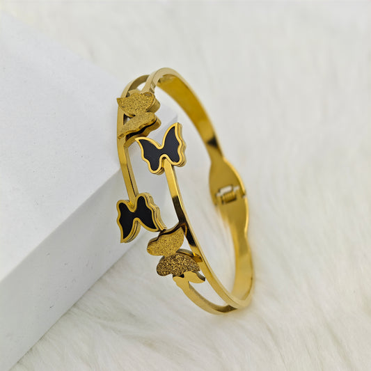 Luxury 22K Gold-Plated Butterfly Bracelet – Anti-Tarnish Stainless Steel Bangle with Dual-Tone Enamel Accents RGB461