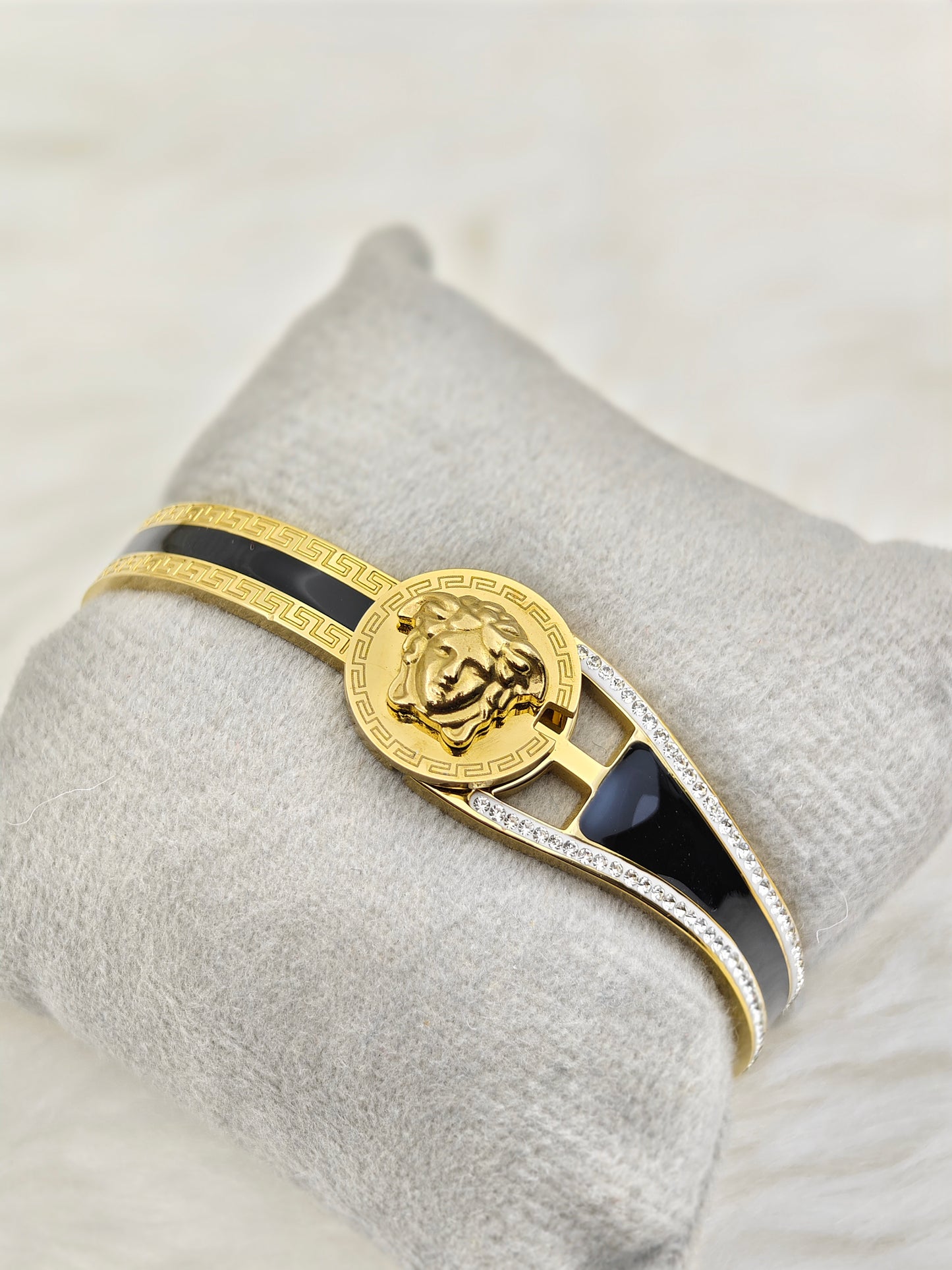 18K Gold Plated Anti-Tarnish Lion Medallion Bangle – Sleek Statement Bracelet with Black Enamel & Crystal Accents RGB490