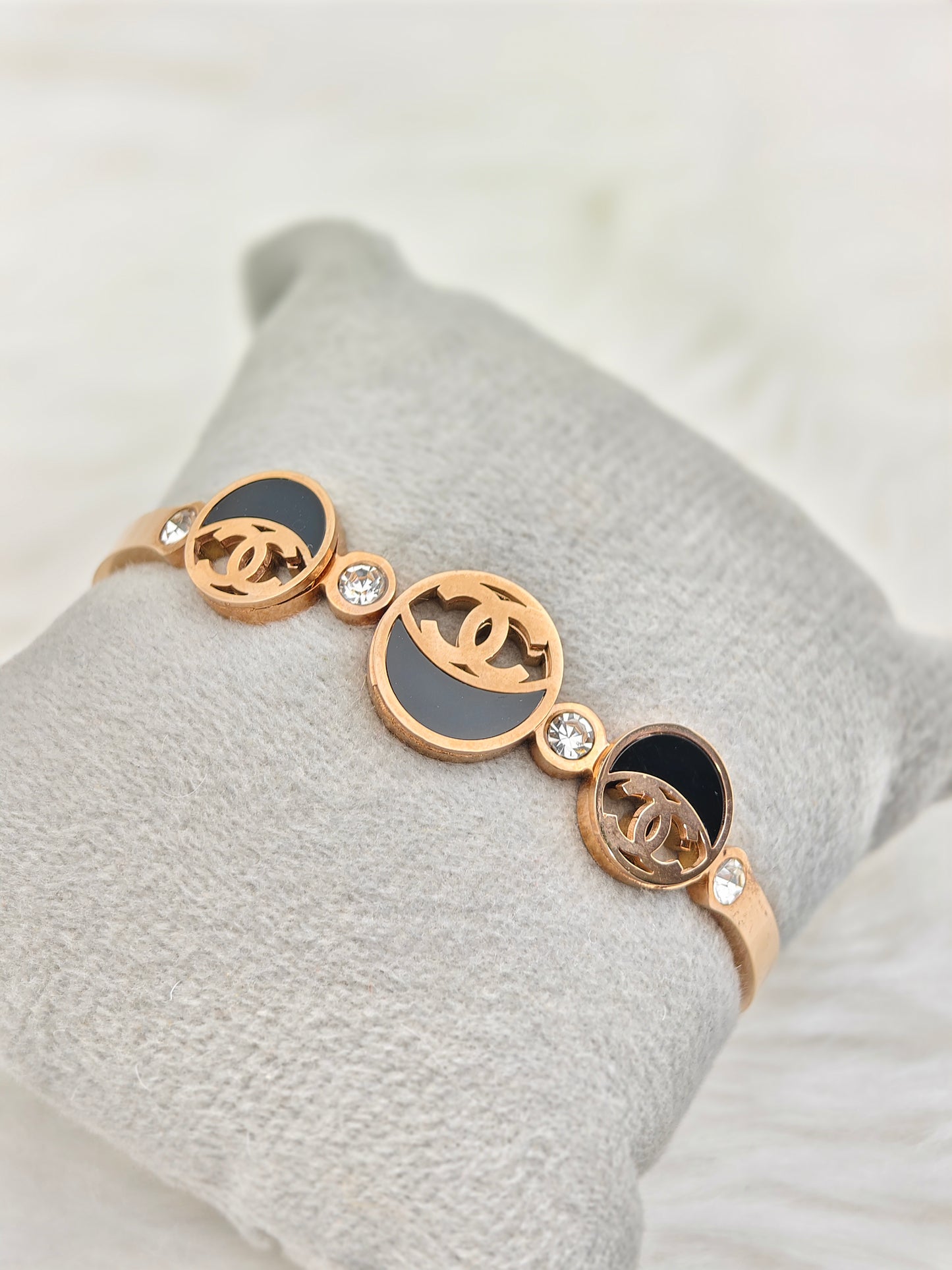 18K Rose Gold Plated Anti-Tarnish Designer Kada – Elegant Black Enamel & Crystal Statement Bangle for Women RGB499