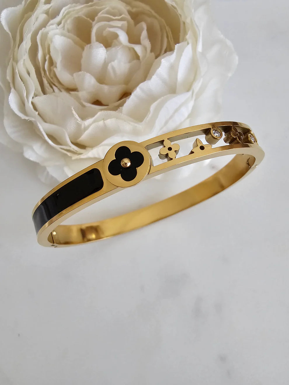18K Gold Plated Anti-Tarnish Black Enamel & Crystal Clover Bangle – Elegant Designer Bracelet for Women RGB504