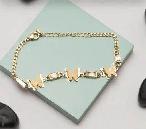 18K Gold Plated Anti-Tarnish Butterfly Chain Bracelet – Stylish Crystal Friendship Jewelry for Girls & Women RGB512