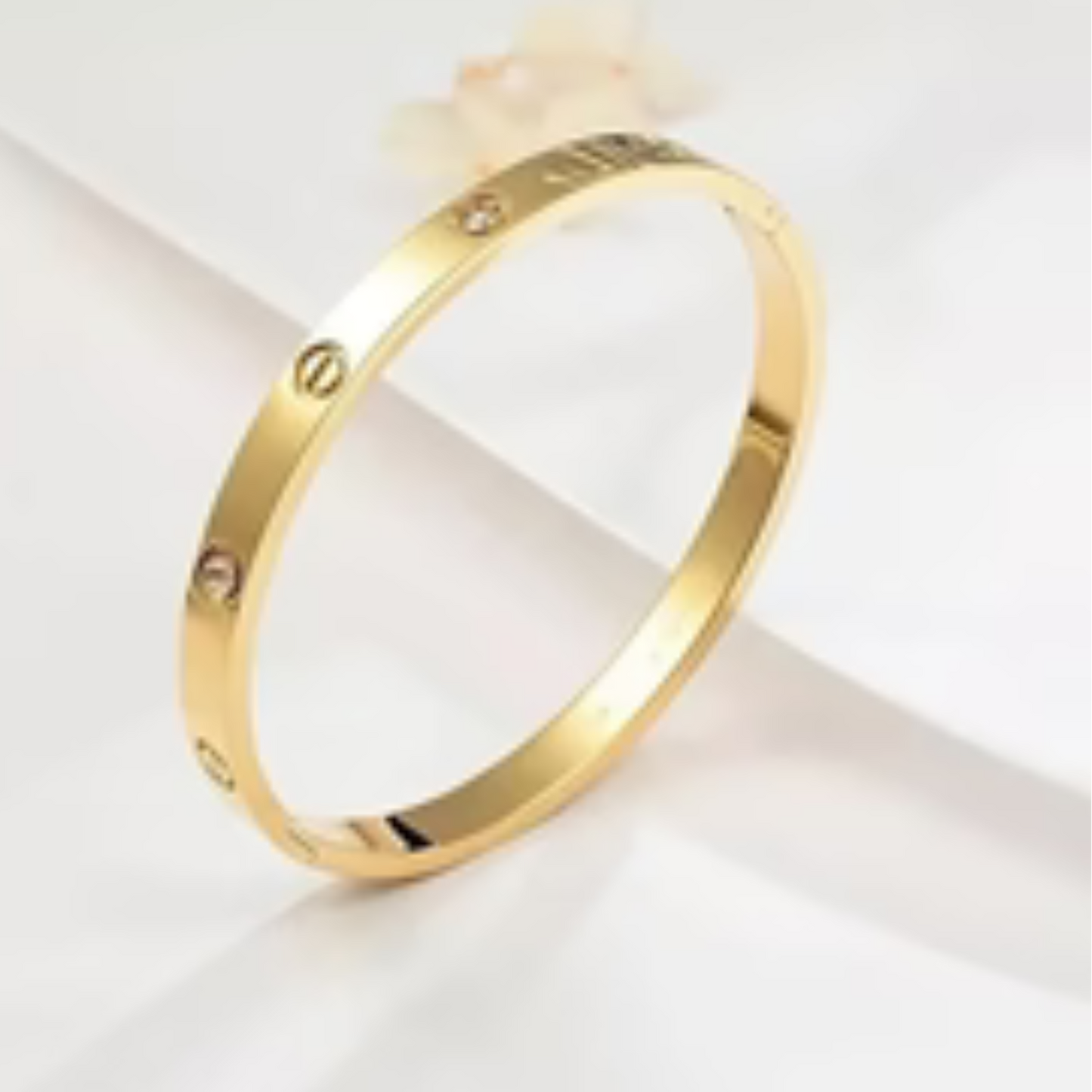 Unisex 18K Gold Kada Bracelet with Cartier Engraving – Stylish Zircon Gemstone Bangle for Men & Women RGB472
