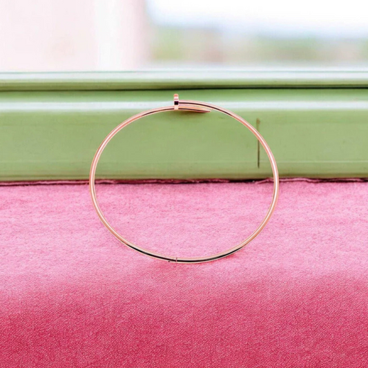 Luxury 18K Rose Gold Plated Nail Collar Necklace – Sleek & Modern Statement Piece RGCP202