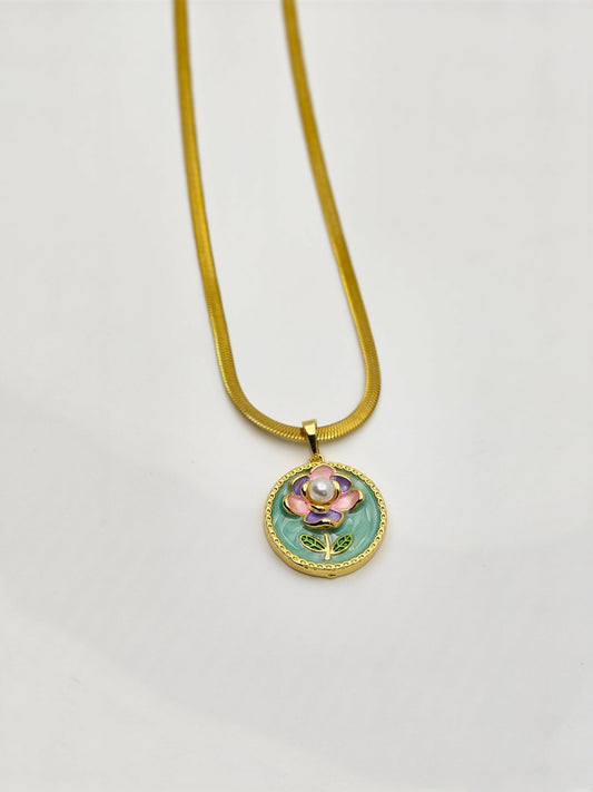 Lucky Blossom 6 - Energy Anti - Tarnish Pearl Flower Pendant | Premium Gold Chain for Everyday Elegance - The Soul Jewellery