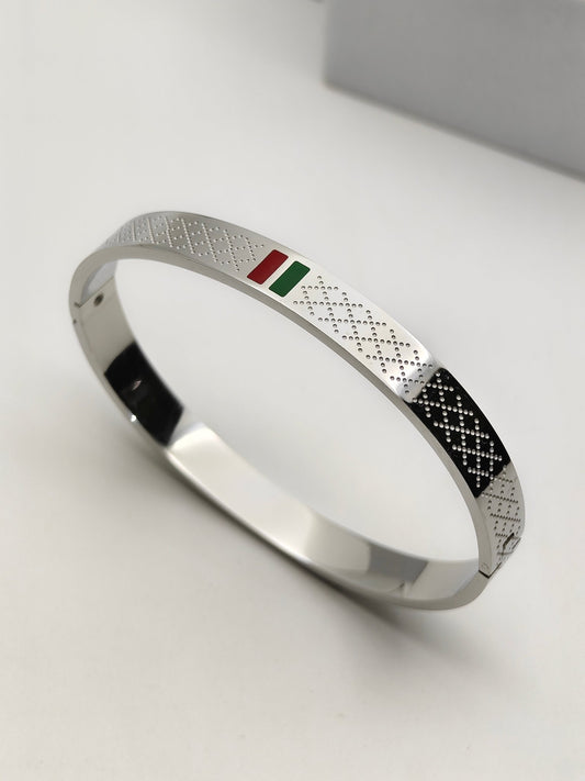 Designer Silver Gucci - Inspired Style Unisex Bangle - Antitarnish Daily Wear Bracelet for Men & Women - The Soul Jewellery