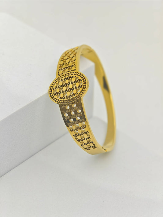 Vintage - Inspired 18K Gold Plated Filigree Bangle – Retro Elegant Anti - Tarnish Bracelet RGB412 - The Soul Jewellery