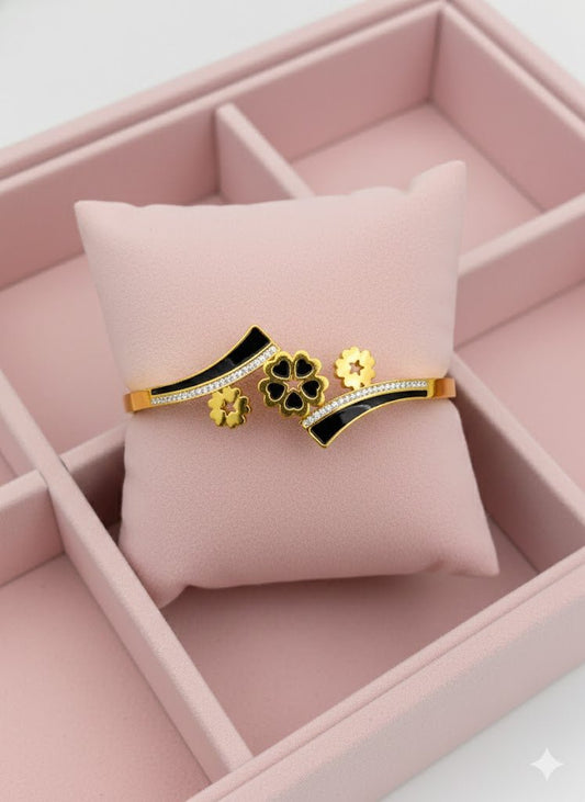 AURÉLIA AMORE LUXE 8™ Golden Bloom CZ Prosperity Demi Fine Bangle Bracelet for Women - The Soul Jewellery