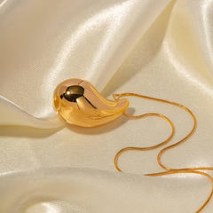 18K Gold Plated Water Drop Pendant Necklace for Women – Elegant Anti-Tarnish Daily Wear Jewelry ATER181