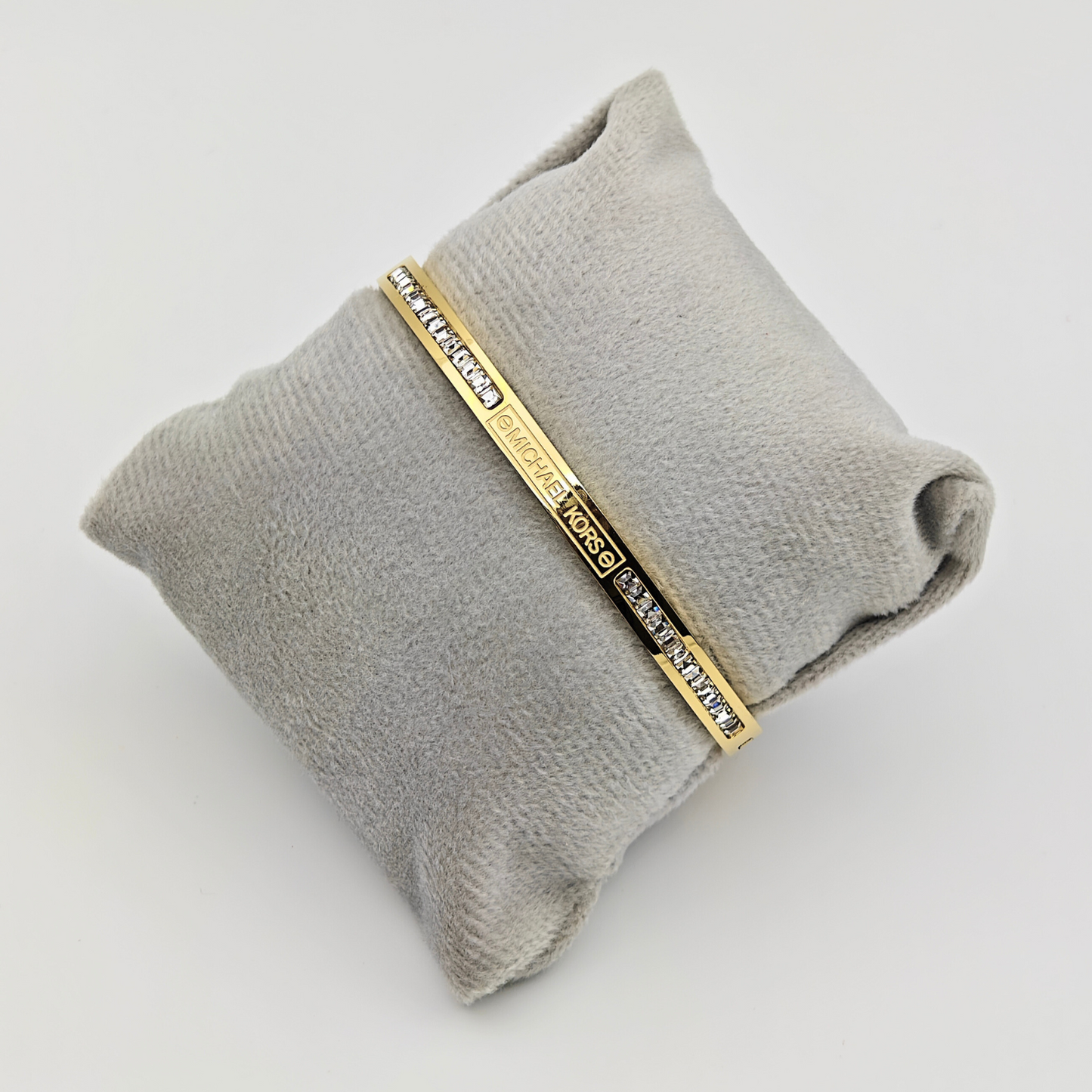 Elegant 18K Gold-Plated Anti-Tarnish Bangle with Crystal Accents by Michael Kors RGB230