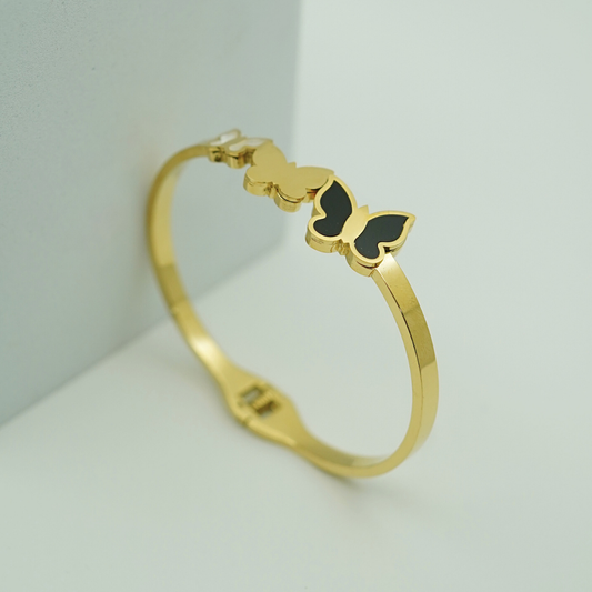 Luxury 18K Gold Plated Anti-Tarnish Bangle with Elegant Butterfly Design RGB366