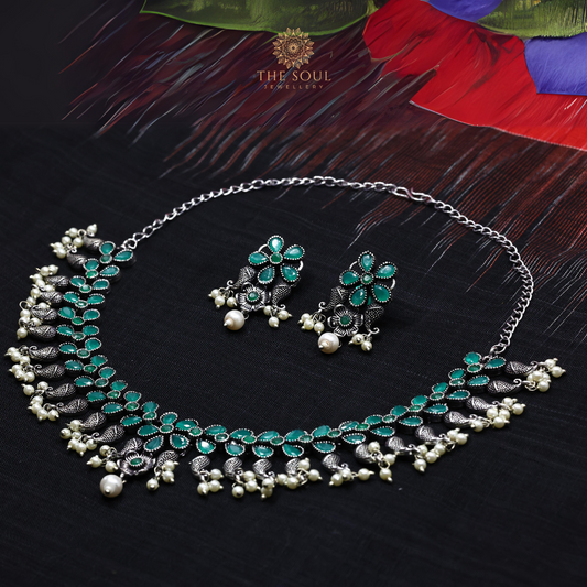 German Silver-Plated Choker Necklace Set with Green Gemstones