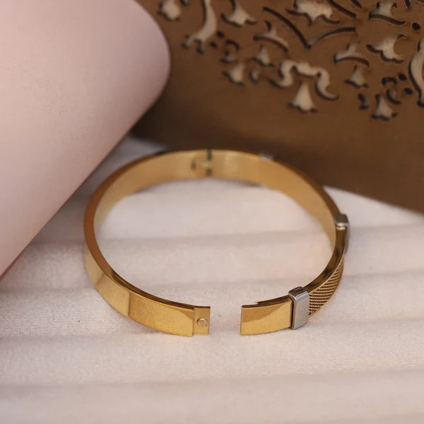 AURÉLIA AMORE LUXE 6™ Gold Mesh Men’s Bracelet – Premium Minimalist Stainless Steel Bangle for Men