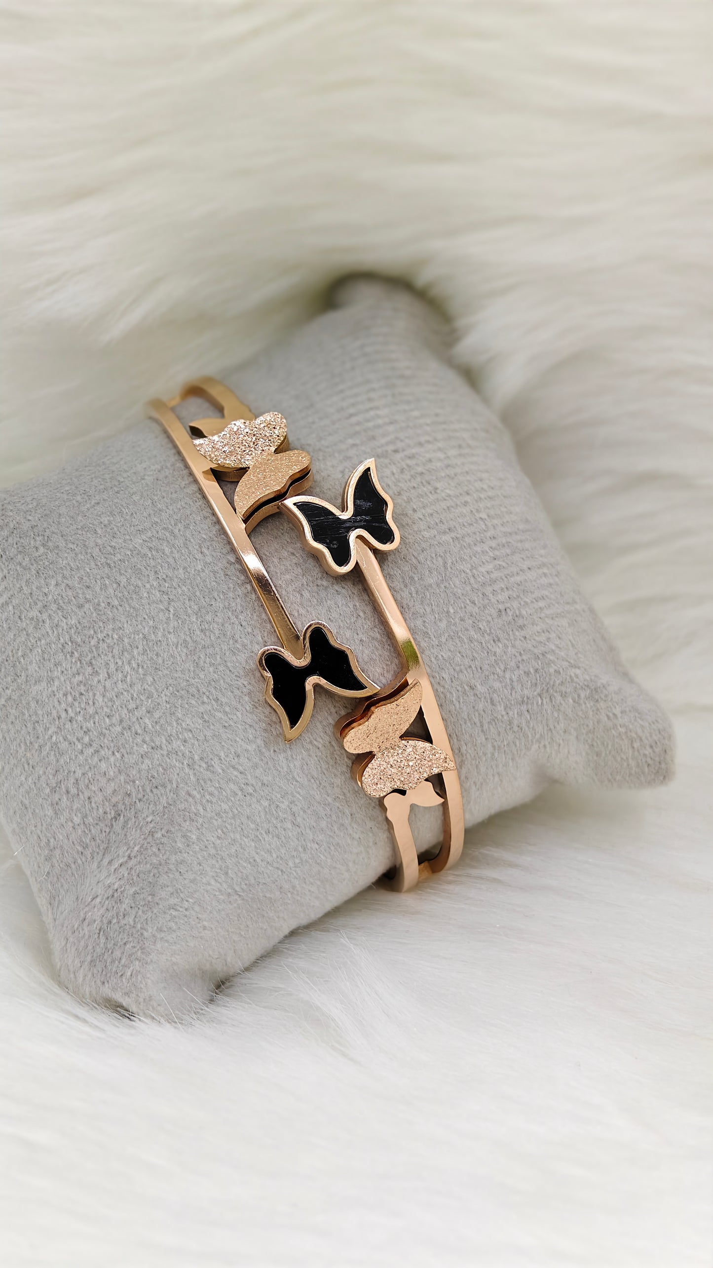 Migratory Butterflies Rose Gold Anti Tarnish Openable Bangle RGB156