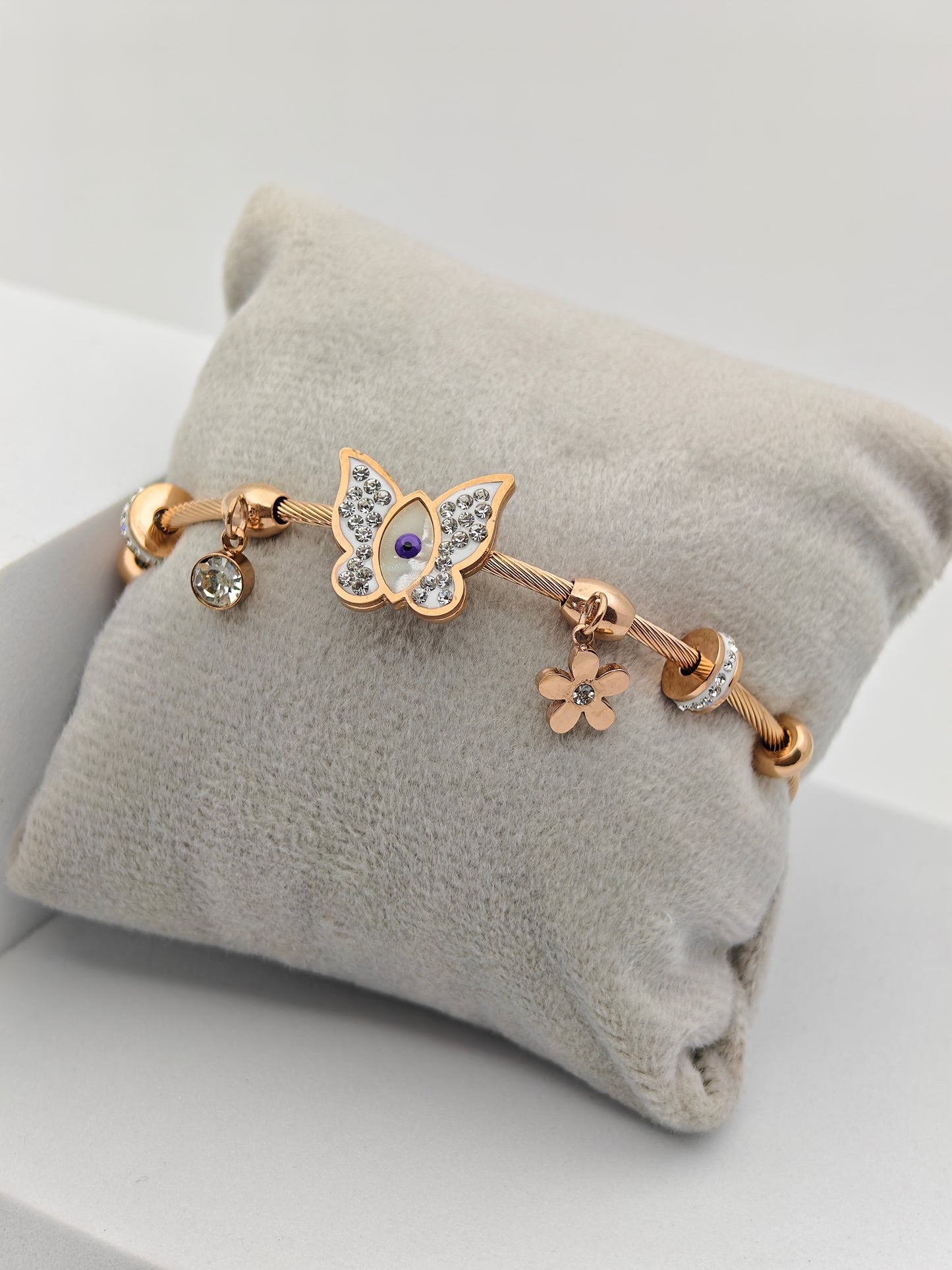 Charming 18K Gold Plated Anti-Tarnish Bangle with Butterfly and Floral Charms RGB252