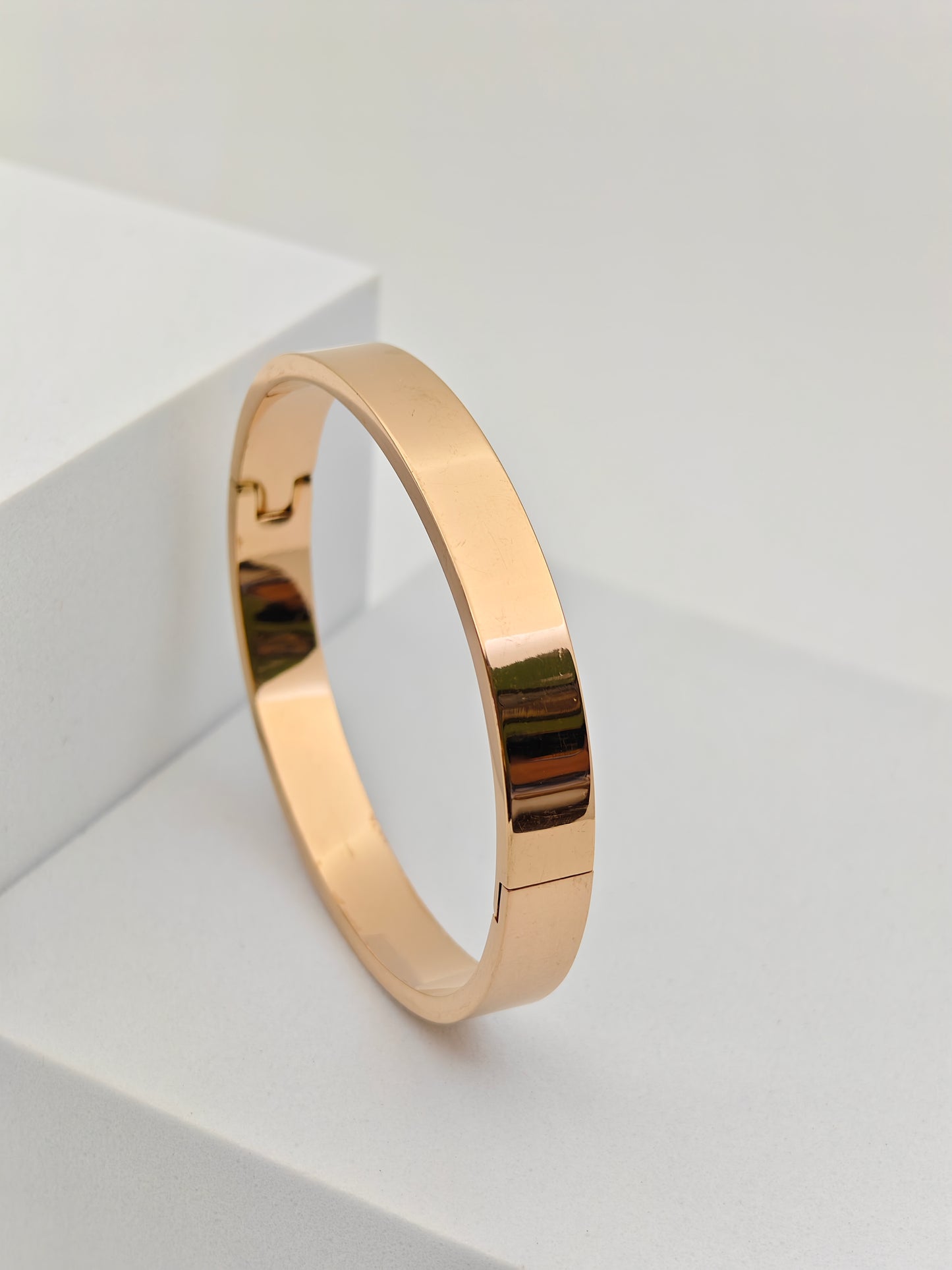 Minimalist 18K Rose Gold Plated Anti-Tarnish Kada Bangle – Timeless Bracelet for Everyday Elegance RGB264