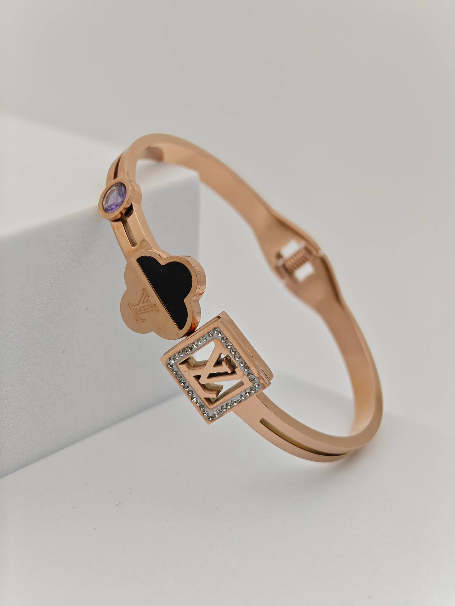 Stylish 18K Rose Gold Plated Anti-Tarnish Bangle with Black Clover and LV-Inspired Square Charm RGB268