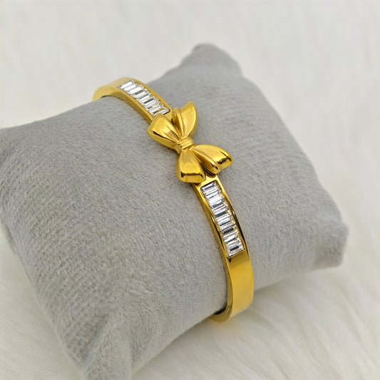 Luxury 22K Gold-Plated Bow Charm Bracelet – Anti-Tarnish Stainless Steel Bangle with Baguette CZ Accents RGB444