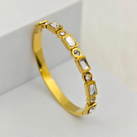 Luxury 22K Gold-Plated Baguette CZ Bracelet – Anti-Tarnish Stainless Steel Bangle with Geometric Crystal Accents RGB445