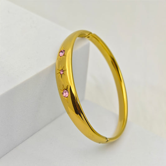 Luxury 22K Gold-Plated Starburst CZ Bracelet – Anti-Tarnish Stainless Steel Bangle with Pink Crystal Accents RGb450