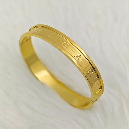 Luxury 22K Gold-Plated BVLGARI-Inspired Bracelet – Anti-Tarnish Stainless Steel Engraved Bangle RGB458