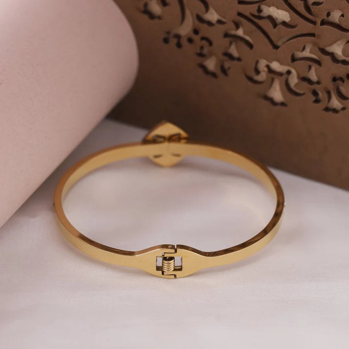 Luxury 22K Gold Plated Adjustable Kada Bracelet for Women – Anti-Tarnish Designer Bangle in Stainless Steel with Black Enamel & Crystal Accents RGB514