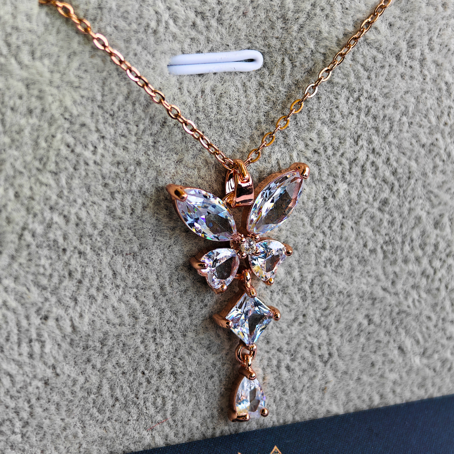 Crystal Karizma Anti Tarnish 18K Rose Gold Plated Chain Pendant Necklace RGCP136