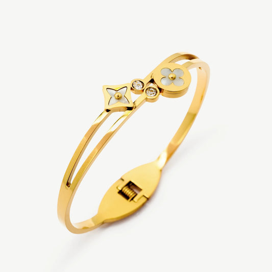Luxury 18K Gold Plated Anti-Tarnish White Floral Shell Bangle – Elegant Dual Design for Women  RGB479