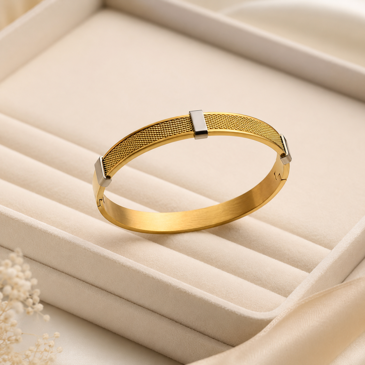 AURÉLIA AMORE LUXE 6™ Gold Mesh Men’s Bracelet – Premium Minimalist Stainless Steel Bangle for Men