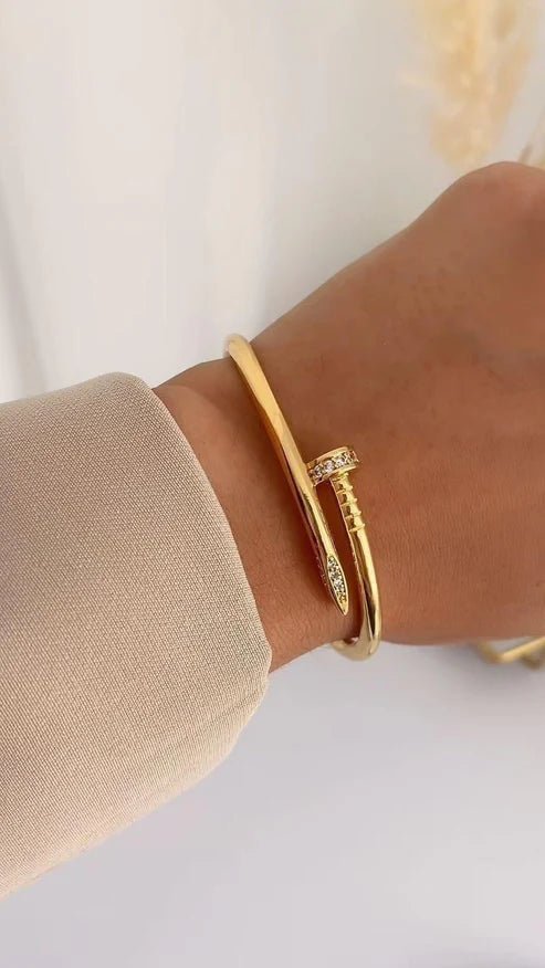 AURÉLIA AMORE LUXE 6™ Nail Radiance CZ Demi - Fine Anti - Tarnish Bracelet for Women - The Soul Jewellery