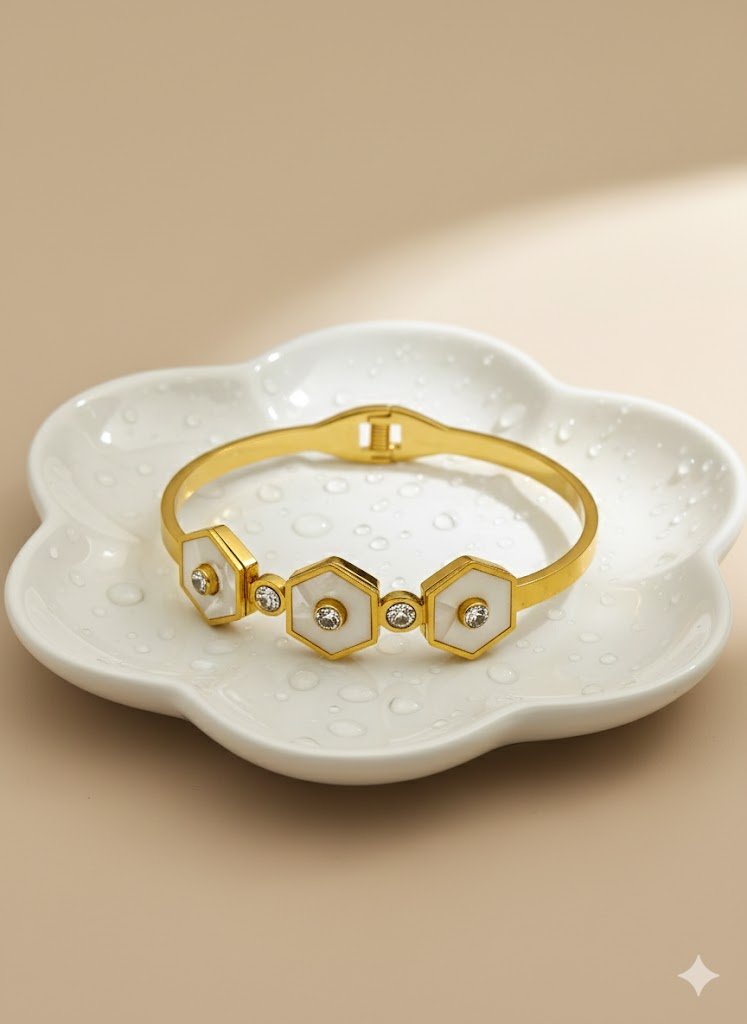 AURÉLIA AMORE LUXE 8™ Celestial Bloom MOP & CZ Prosperity Demi-Fine Bangle Bracelet for Women - The Soul Jewellery