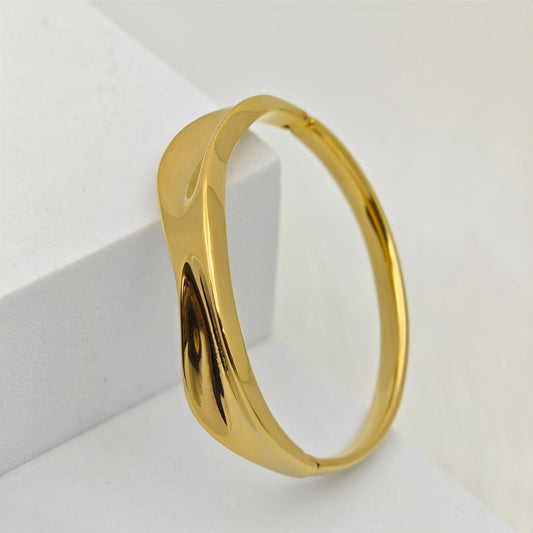 Luxury 22K Gold - Plated Wave Cuff Bracelet – Anti - Tarnish Stainless Steel Statement Bangle RGB441 - The Soul Jewellery
