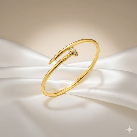 AURÉLIA AMORE LUXE 6™ Nail Radiance CZ Demi - Fine Anti - Tarnish Bracelet for Women - The Soul Jewellery