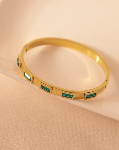 18K Gold Plated Anti - Tarnish Emerald Green Stone Bangle – Elegant Openable Daily Wear Bracelet - The Soul Jewellery