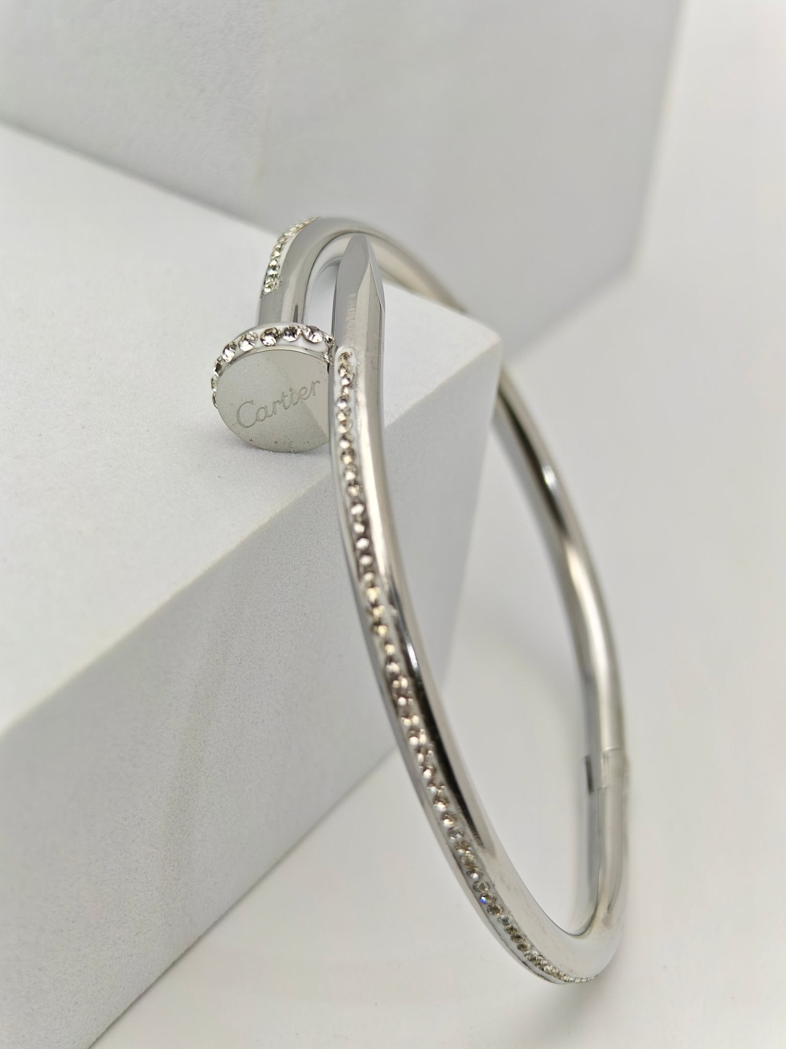 AURÉLIA AMORE LUXE 6™ Silver Nail Radiance CZ Demi-Fine Anti-Tarnish Bracelet for women - The Soul Jewellery