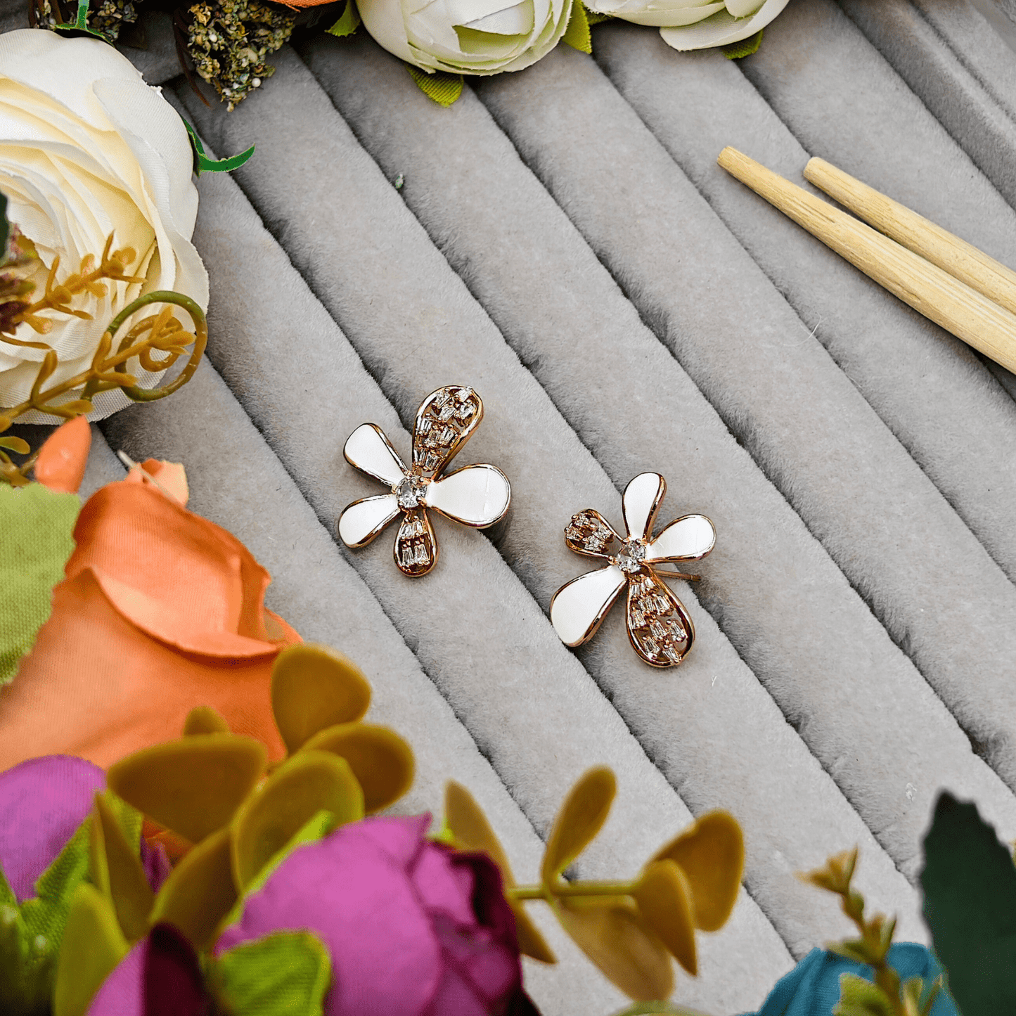 18 K Rose Gold Plated Anti Tarnish Twinkle Star Stud Earring ATER104 - The Soul Jewellery