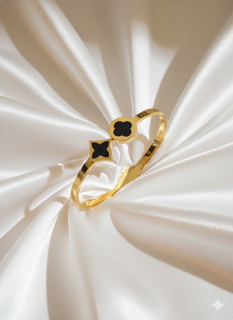 Demi - Fine Classic Retro Black Shell Four - Leaf Clover Bracelet | Gold - Plated Stainless Steel Bangle for Women - The Soul Jewellery