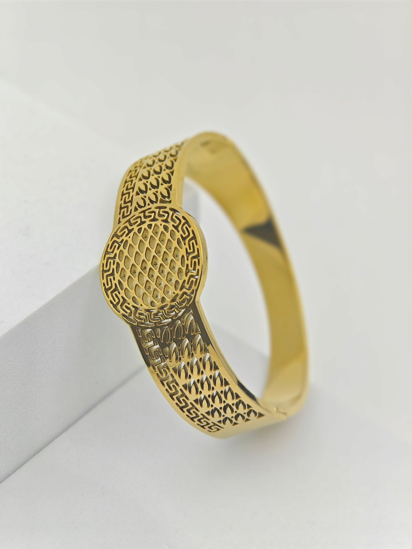 Bold 18K Gold - Plated Chunky Bracelet – Anti - Tarnish Stainless Steel with Intricate Engraved Design - The Soul Jewellery
